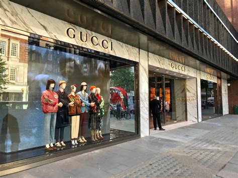 buy gucci in london|is Gucci cheaper in London.